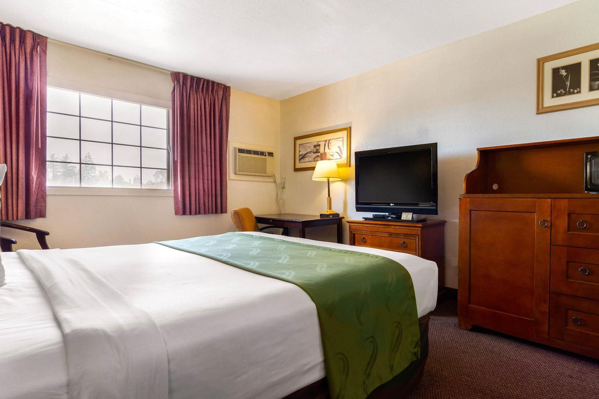 Rodeway Inn Auburn Zewnętrze zdjęcie