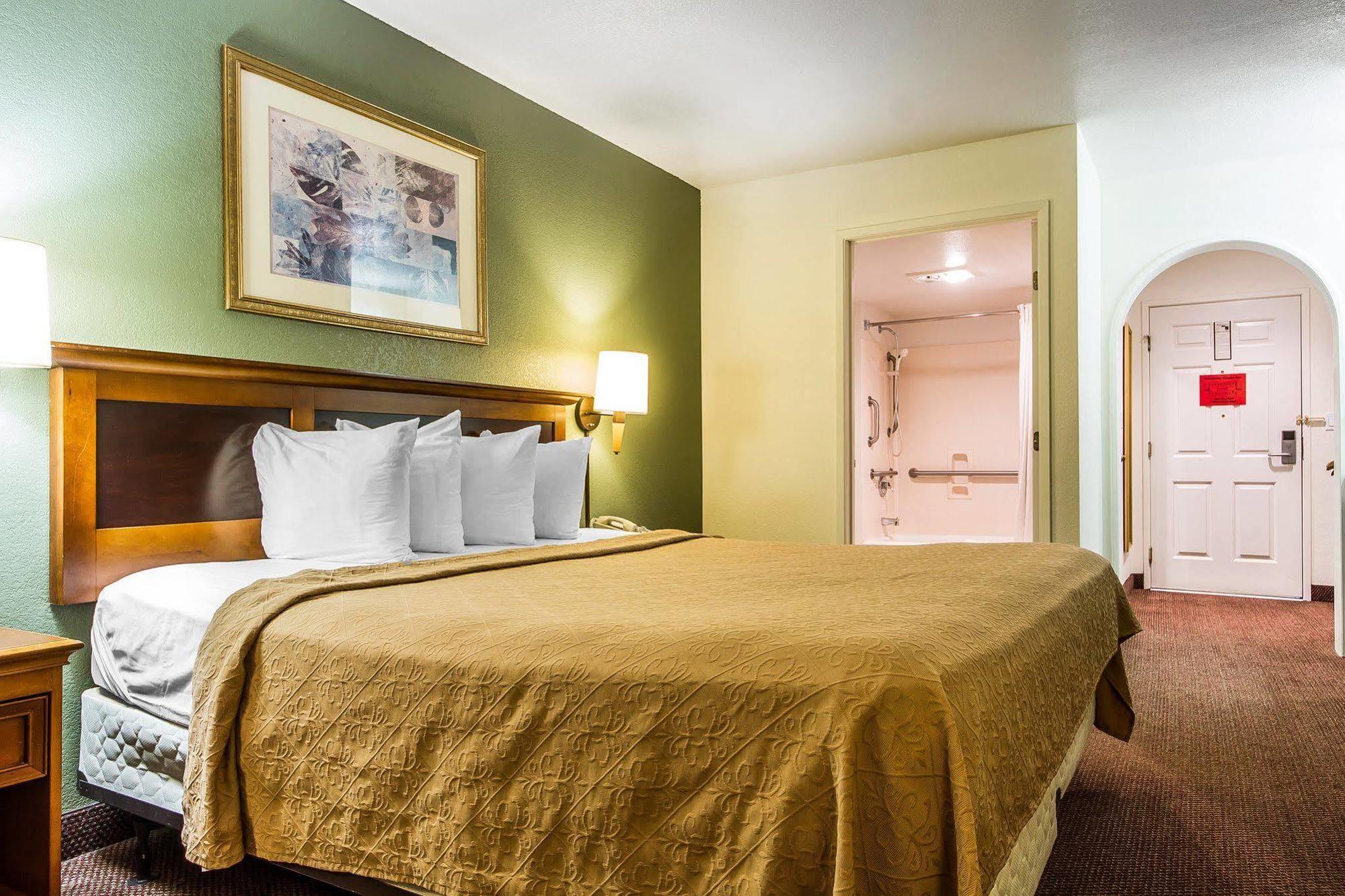 Rodeway Inn Auburn Zewnętrze zdjęcie